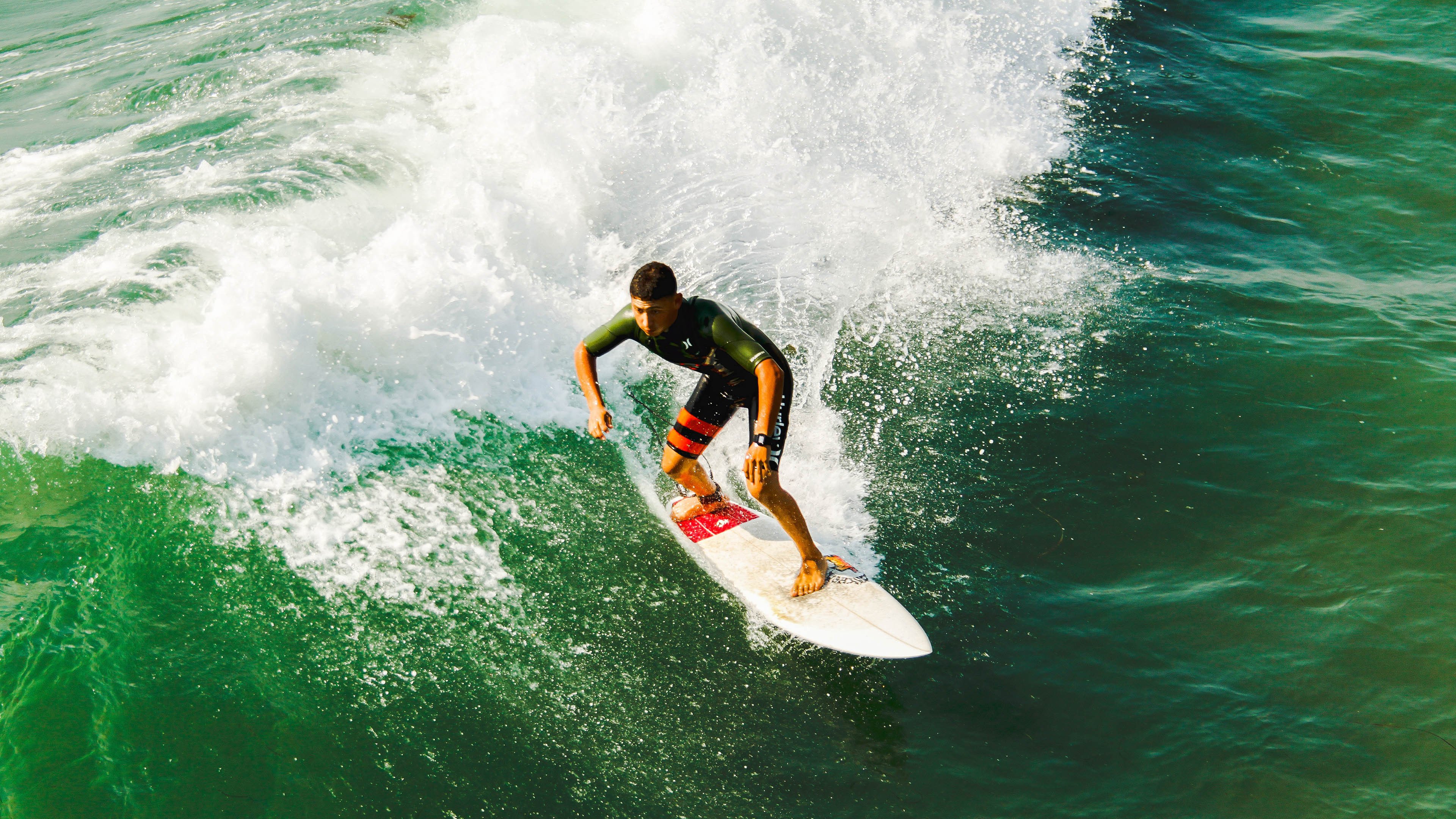 体育新闻中心发布体育短视频多平台分发策略,体育短视频创作